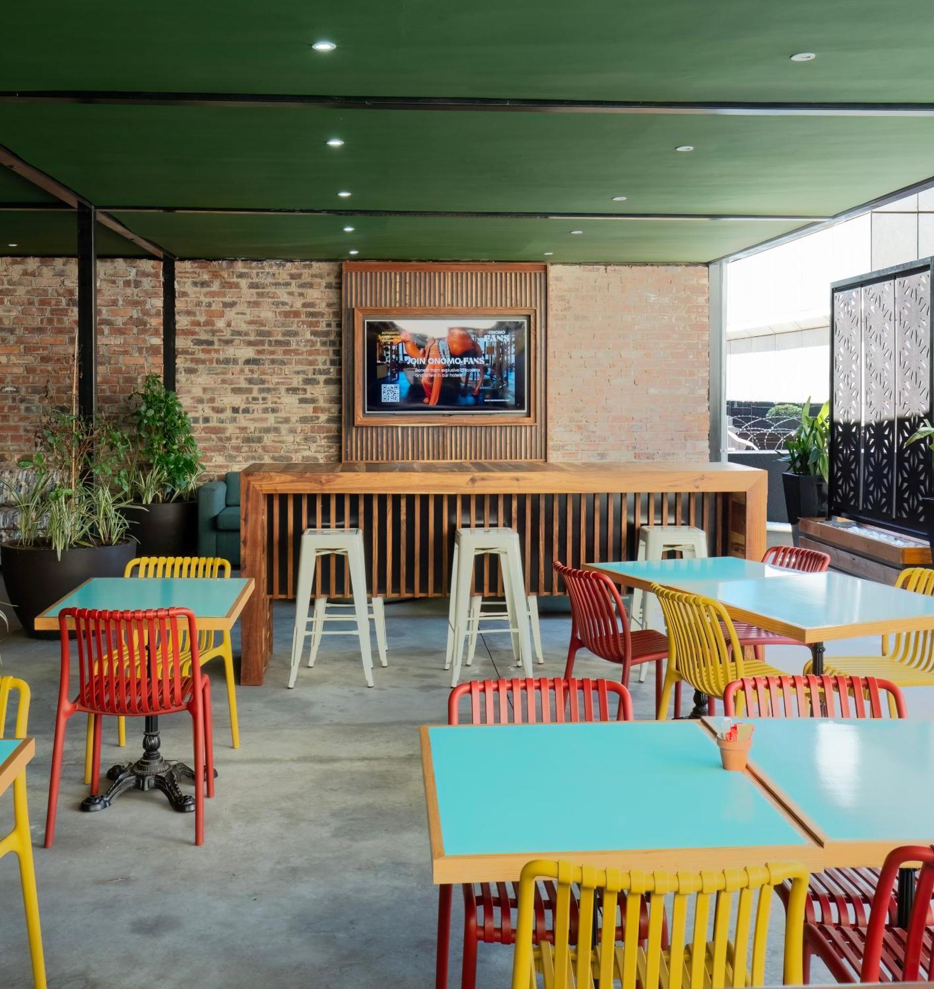 Onomo Hotel Johannesburg Sandton Esterno foto