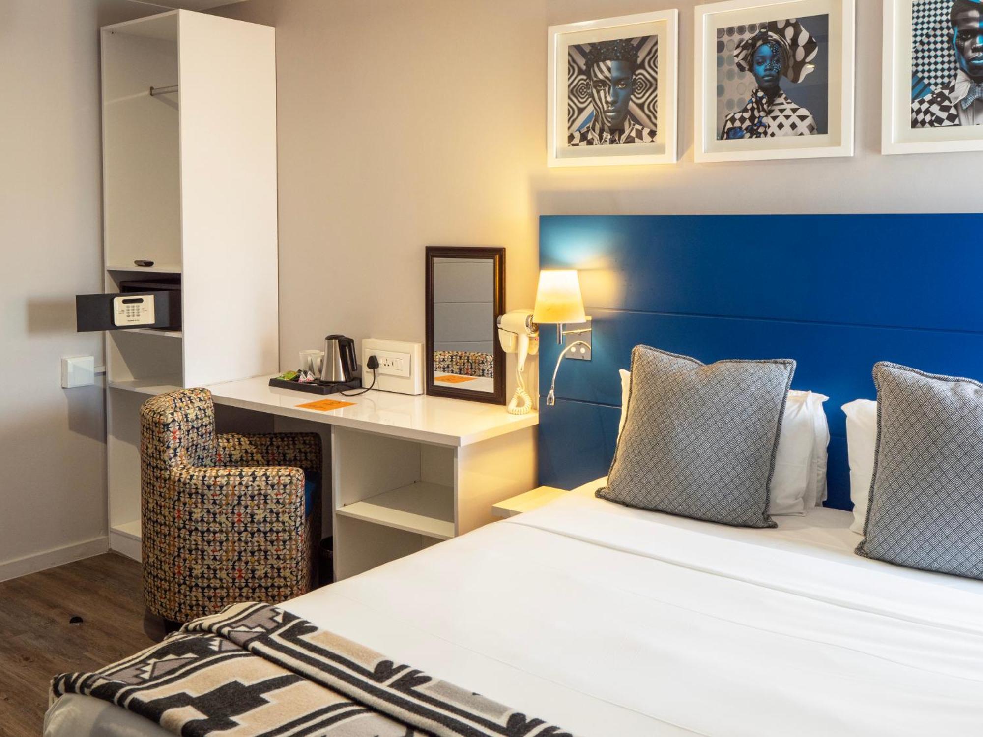 Onomo Hotel Johannesburg Sandton Esterno foto